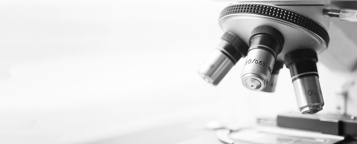 Before Dr. Ragukonis can develop a treatment plan, he must diagnose the cause of your pain. Integrated Medical Care utilizes state-of-the-art electrodiagnostic techniques to ensure accurate results. These tests read and analyze the electrical impulses between muscles and nerves. By detecting where the signal falters, doctors can track pain back to its source.